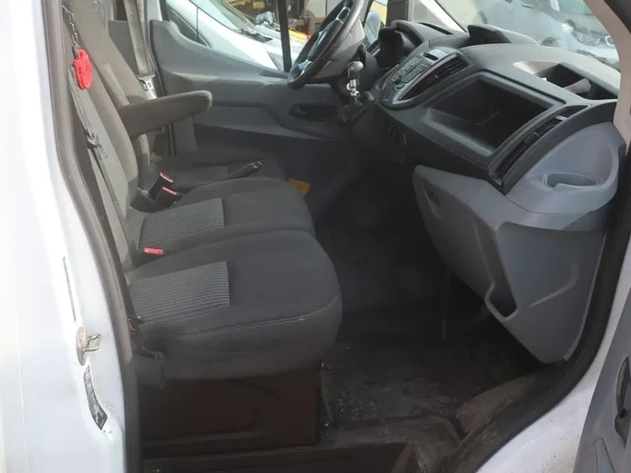 Billede 25 - Varebil FORD TRANSIT 2.2 TDCI (155HK) CHASSIS FWD MAN