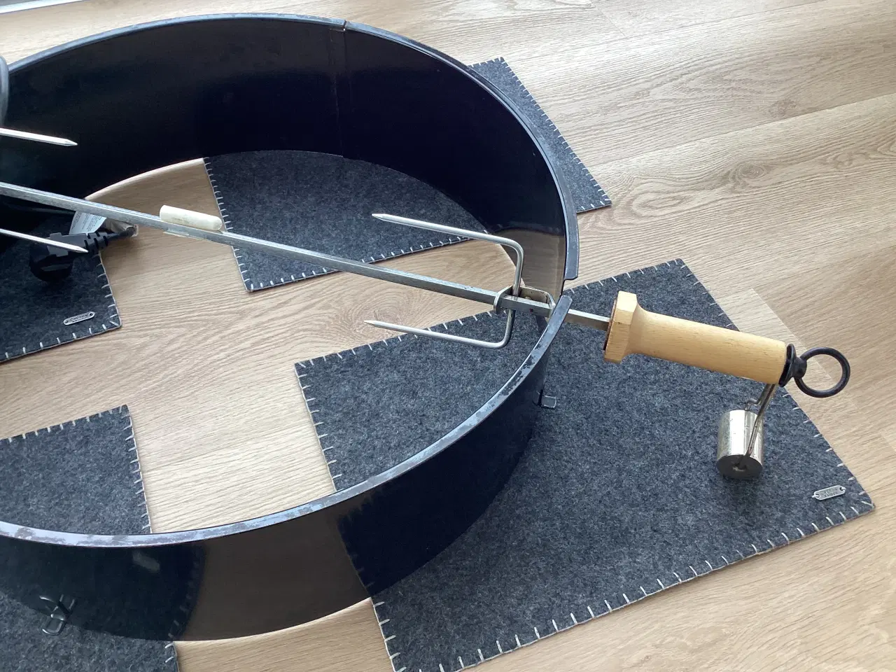 Billede 5 - Weber Rotisserie til 57 cm grill