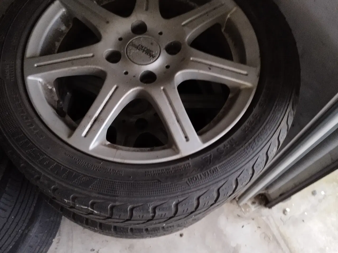 Billede 2 -  4 Ford fælge med vinterdæk 