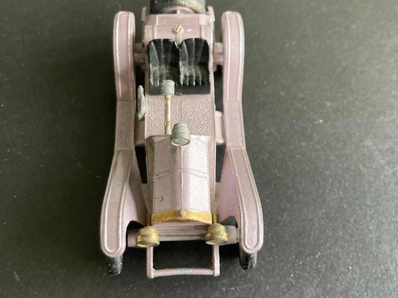 Billede 1 - Gammeldags legetøjsbil