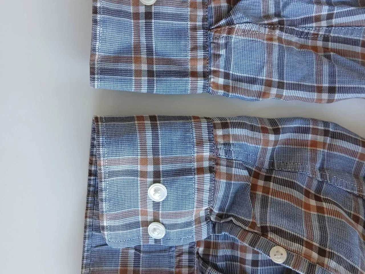 Billede 7 - Skjorte. Hugo Boss. 40/15¾