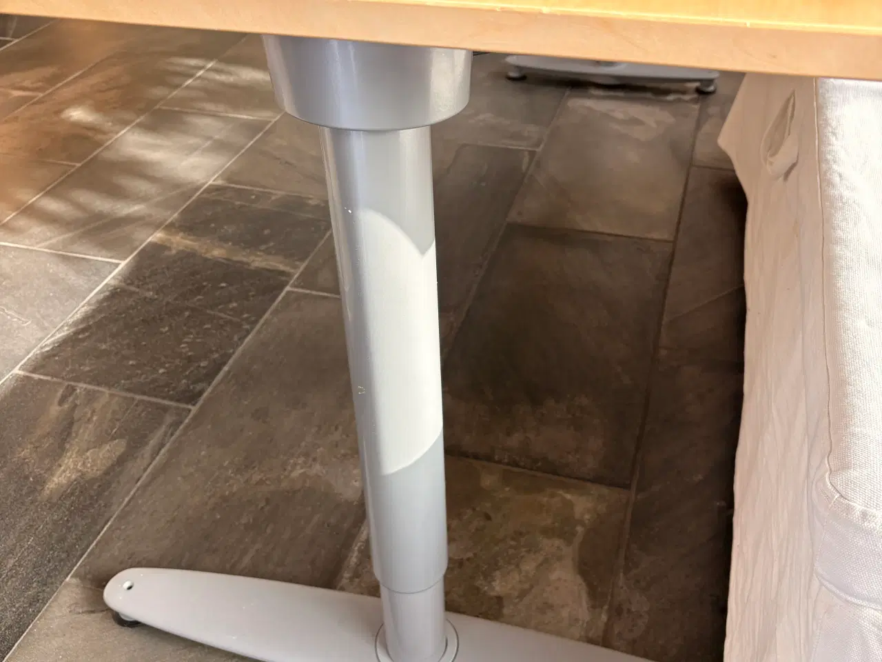 Billede 2 - Skrivebord kan afhentes gratis