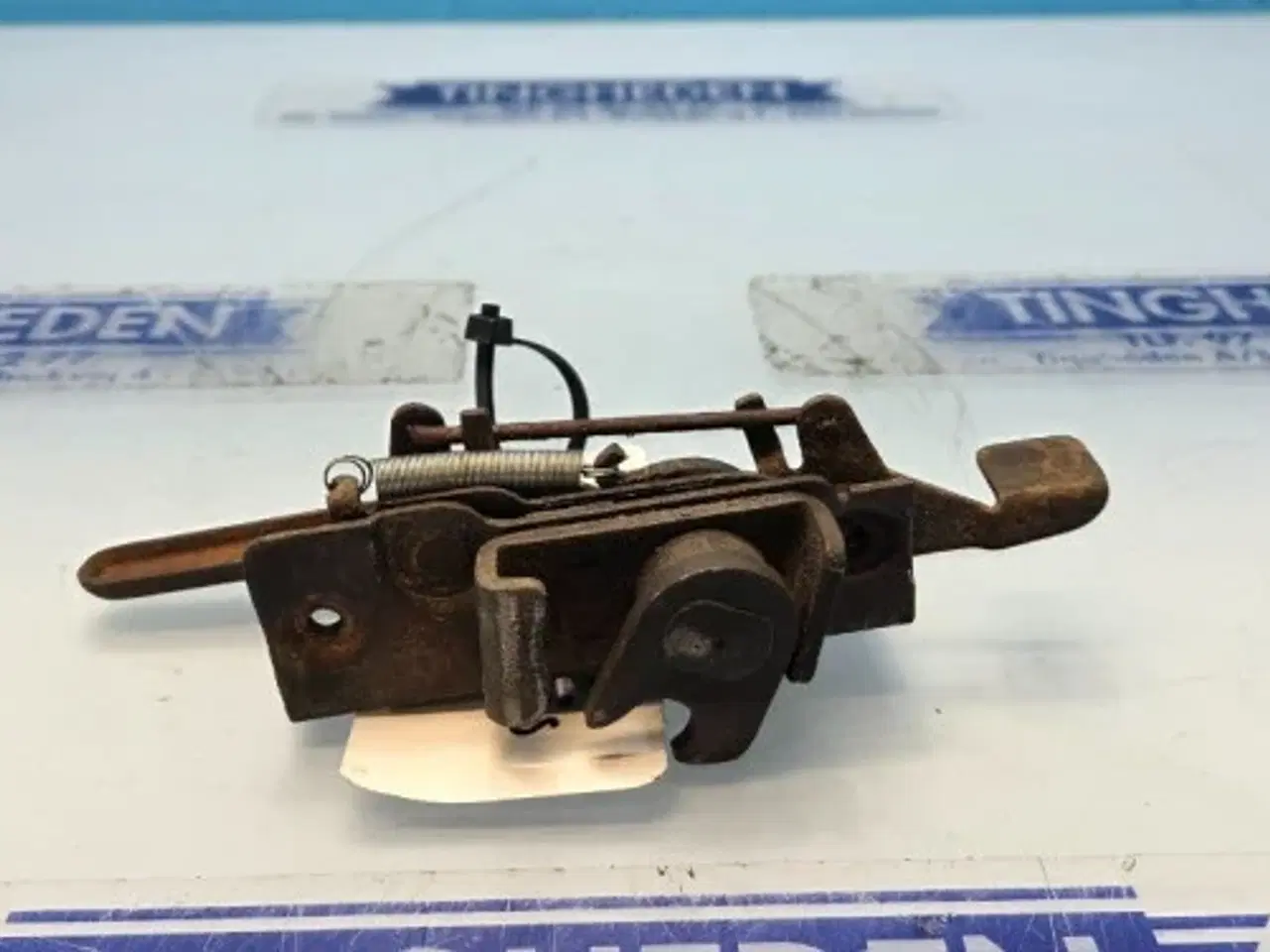 Billede 2 - Valmet 705 Dør Lås R. 70039000