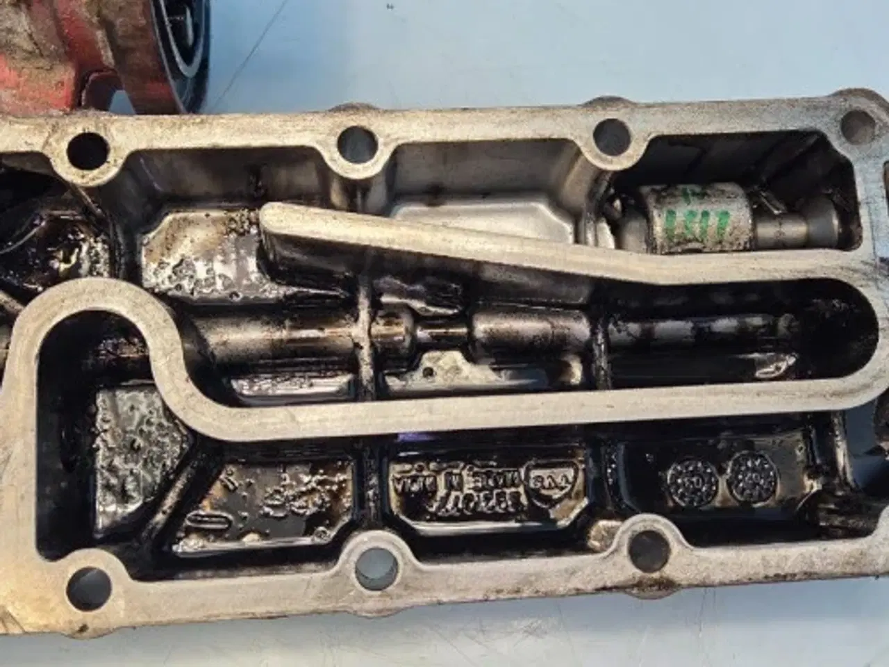 Billede 16 - Cummins 6TAA-8304 Dæksel J931077