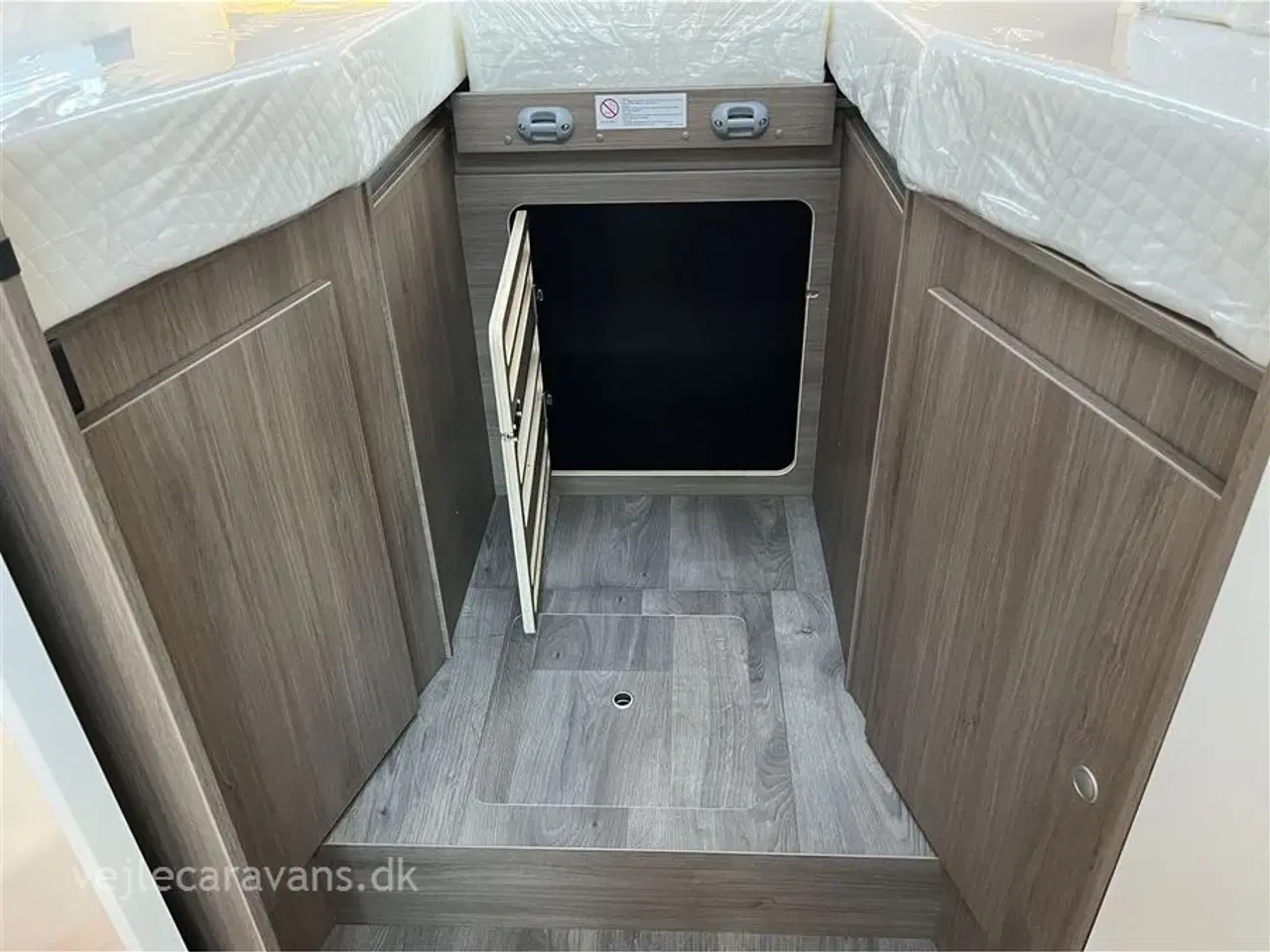 Billede 8 - 2025 - Carado T 457 PRO+