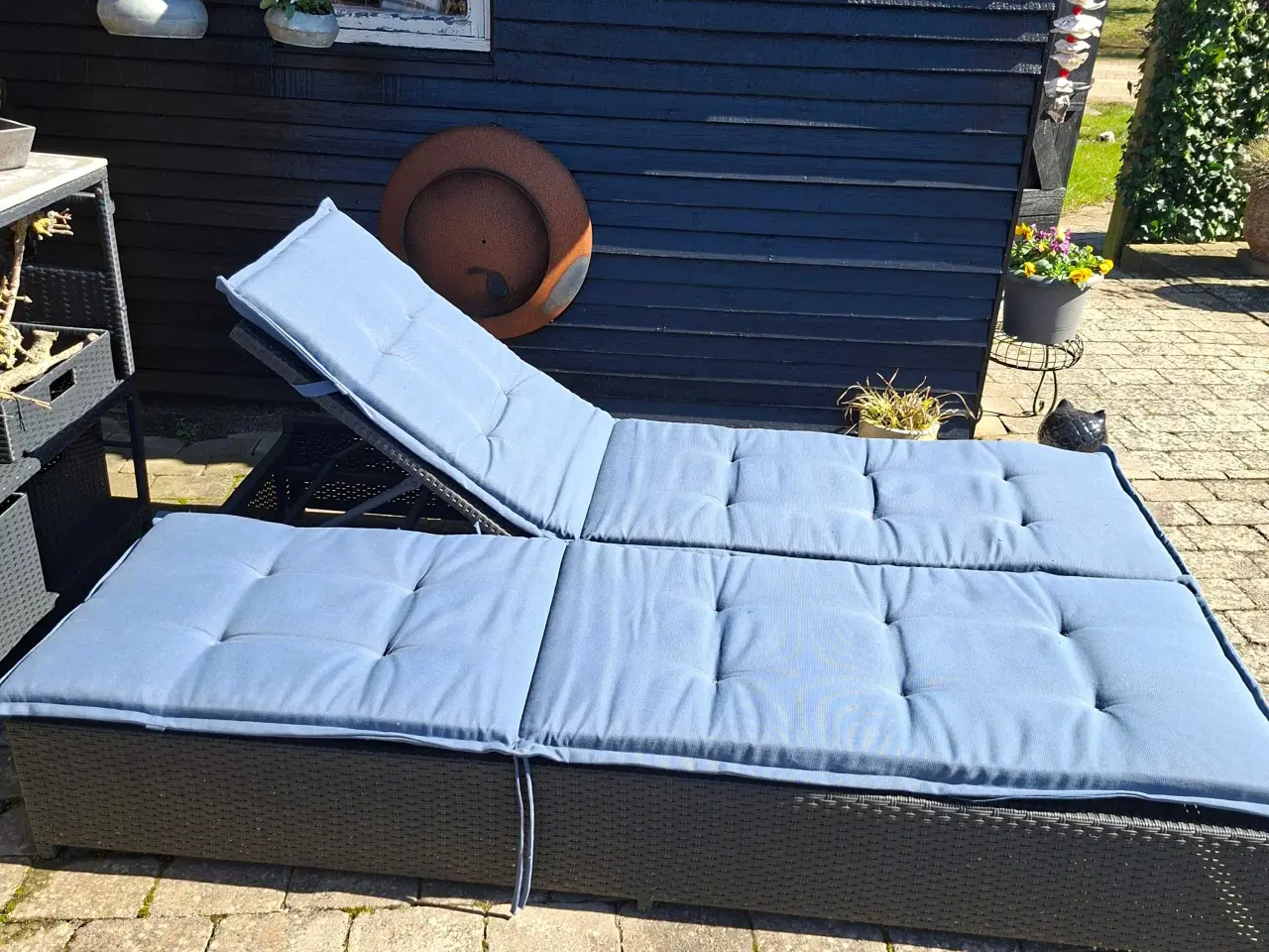 Billede 2 - Dobbelt solseng med hynder