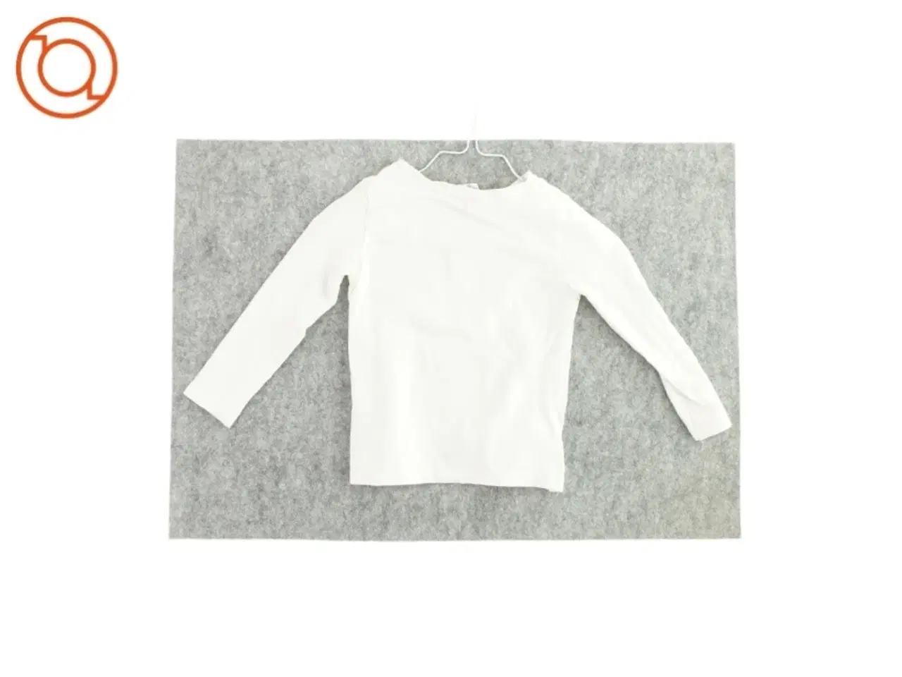 Billede 2 - Bluse fra H&M (str. 92)