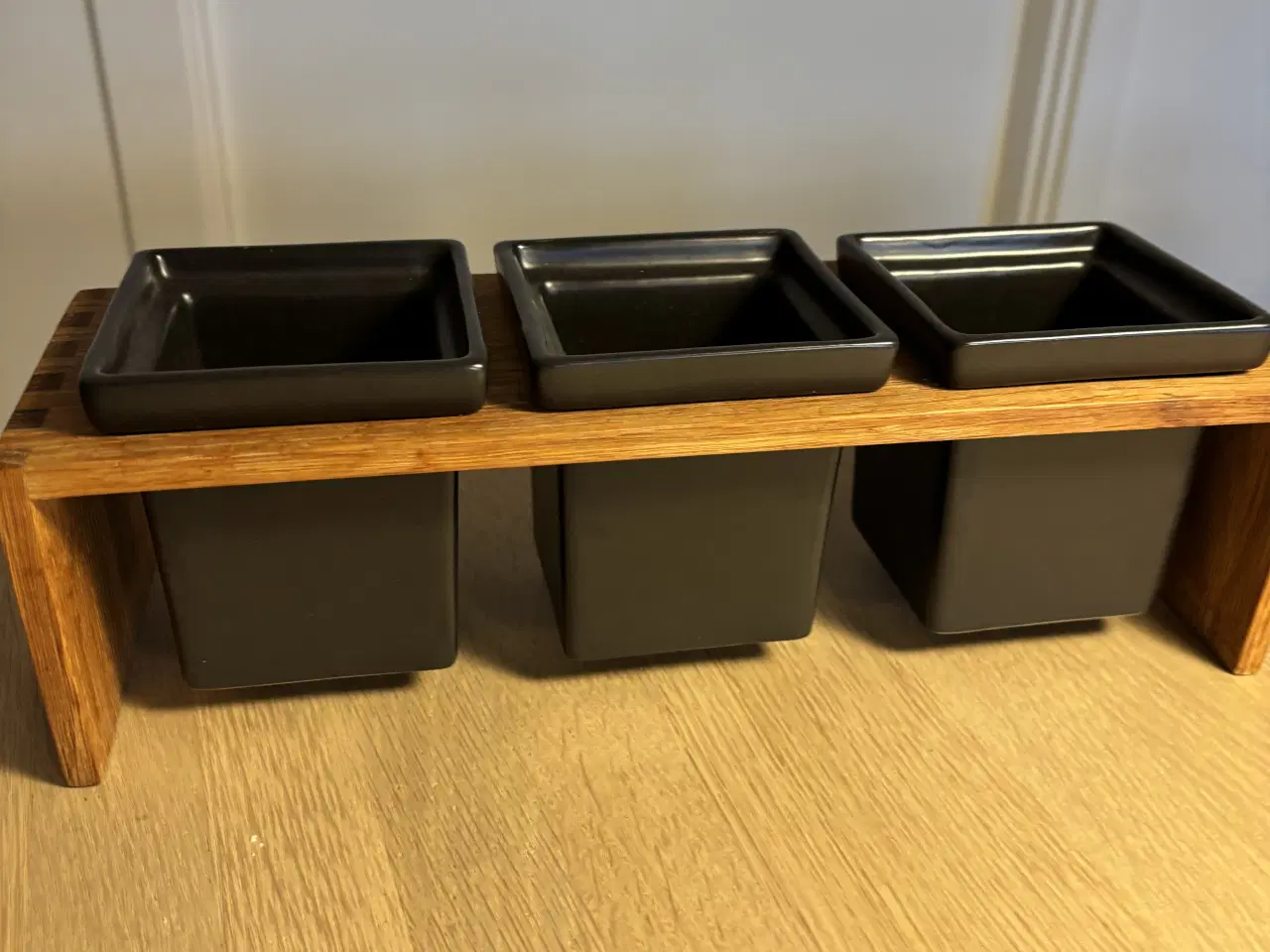 Billede 1 - Trip trap tre plint