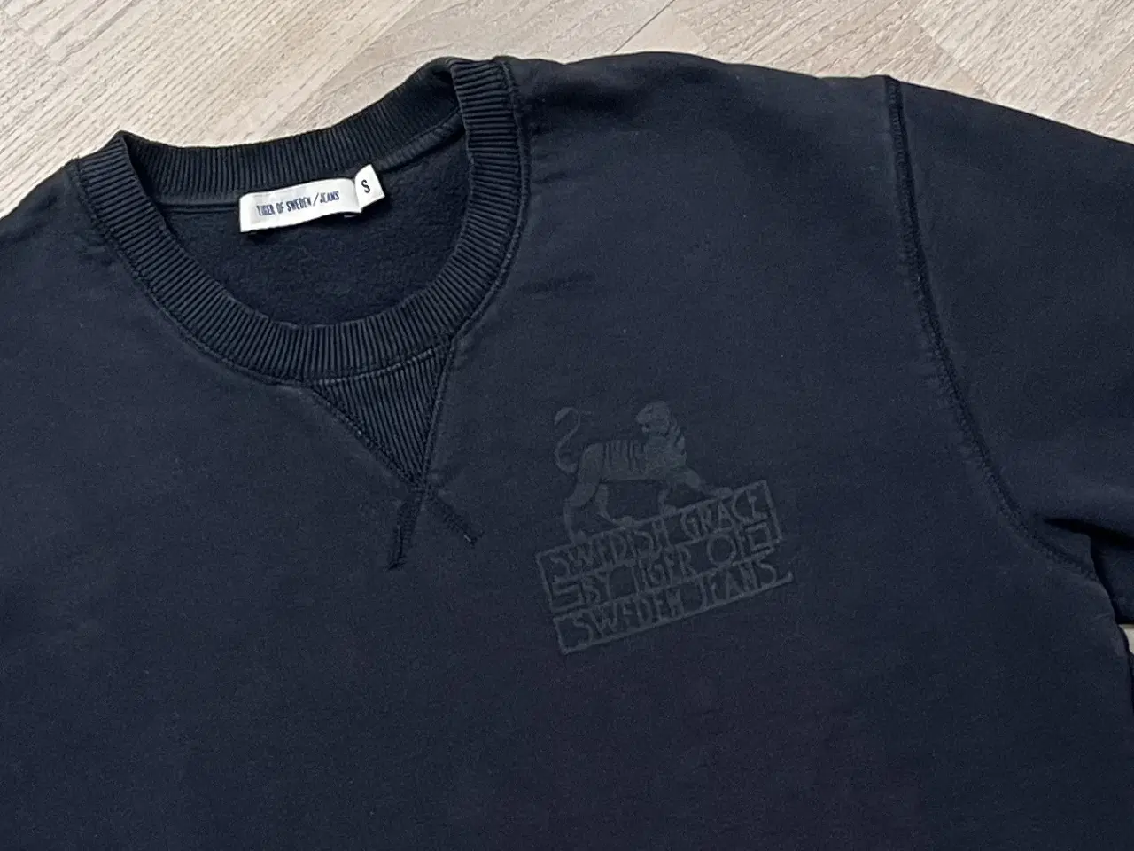 Billede 2 - Sweater, Trøje, Tiger of Sweden, Str. S