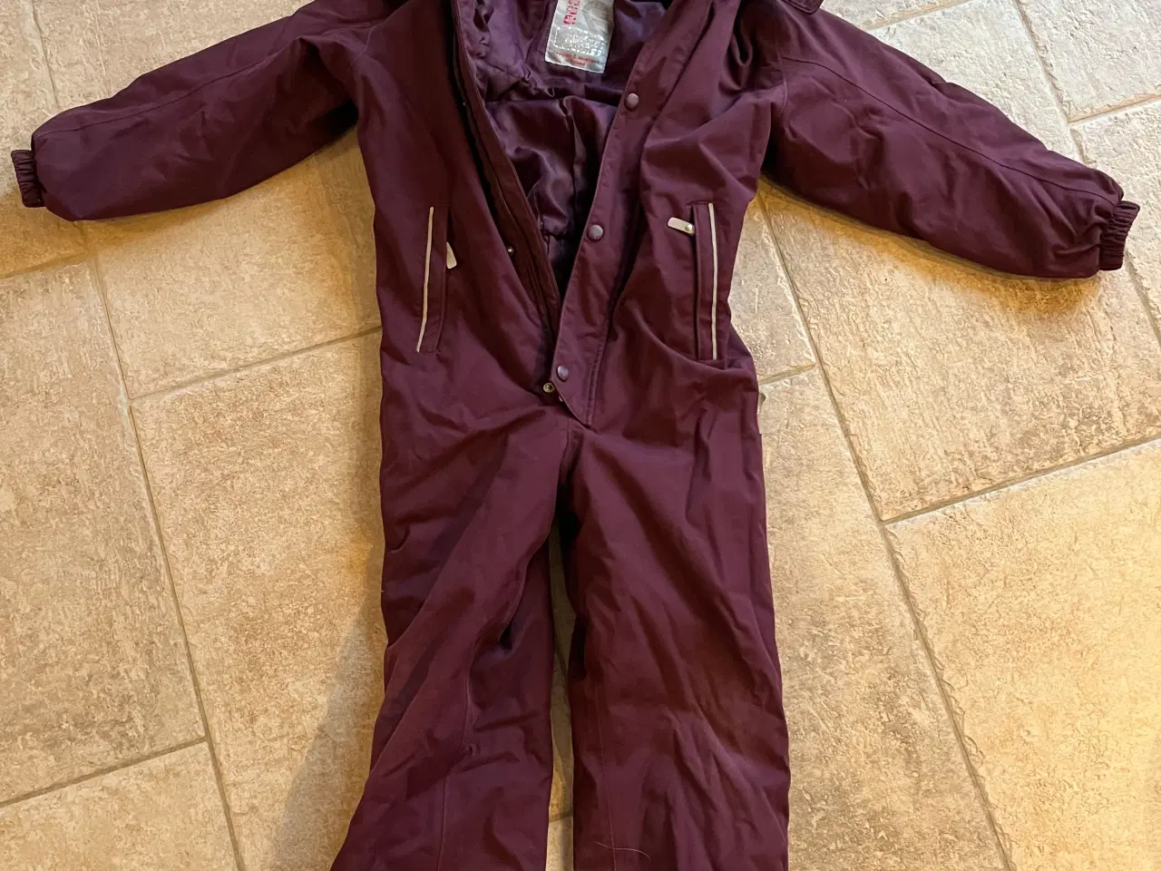 Billede 1 - Reima flyverdragt sælges