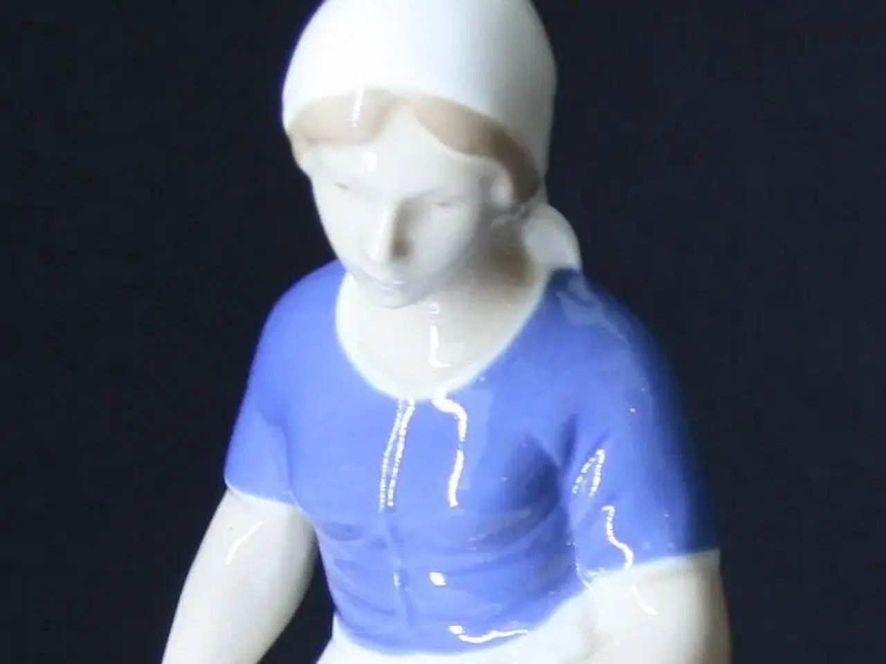 Billede 1 - Porcelæns Figur
