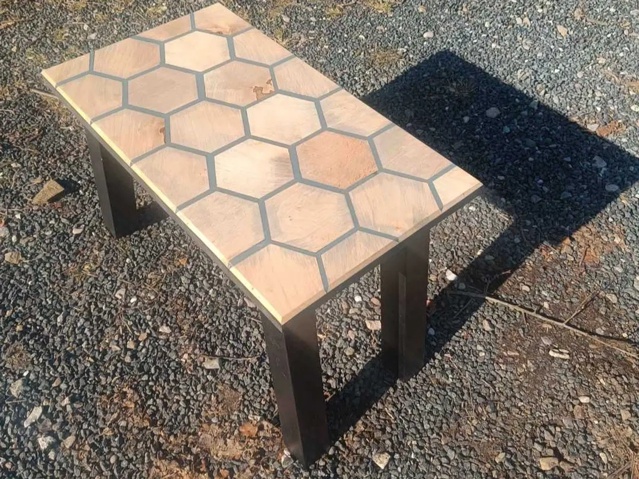 Billede 2 - Nyt sofabord (hexagon) 