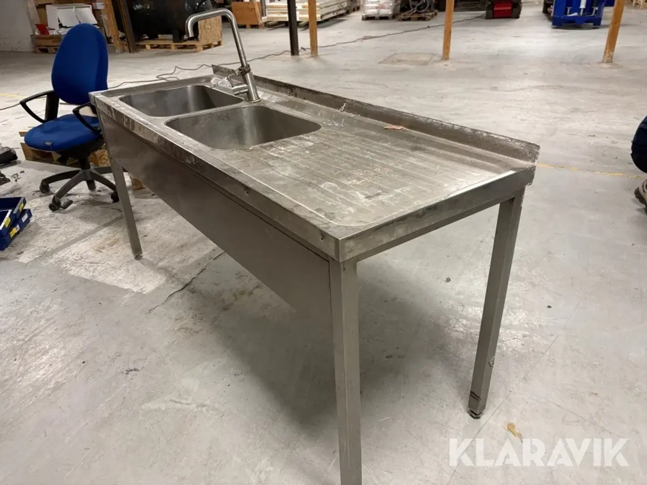 Billede 1 - Rustfri vask med armatur