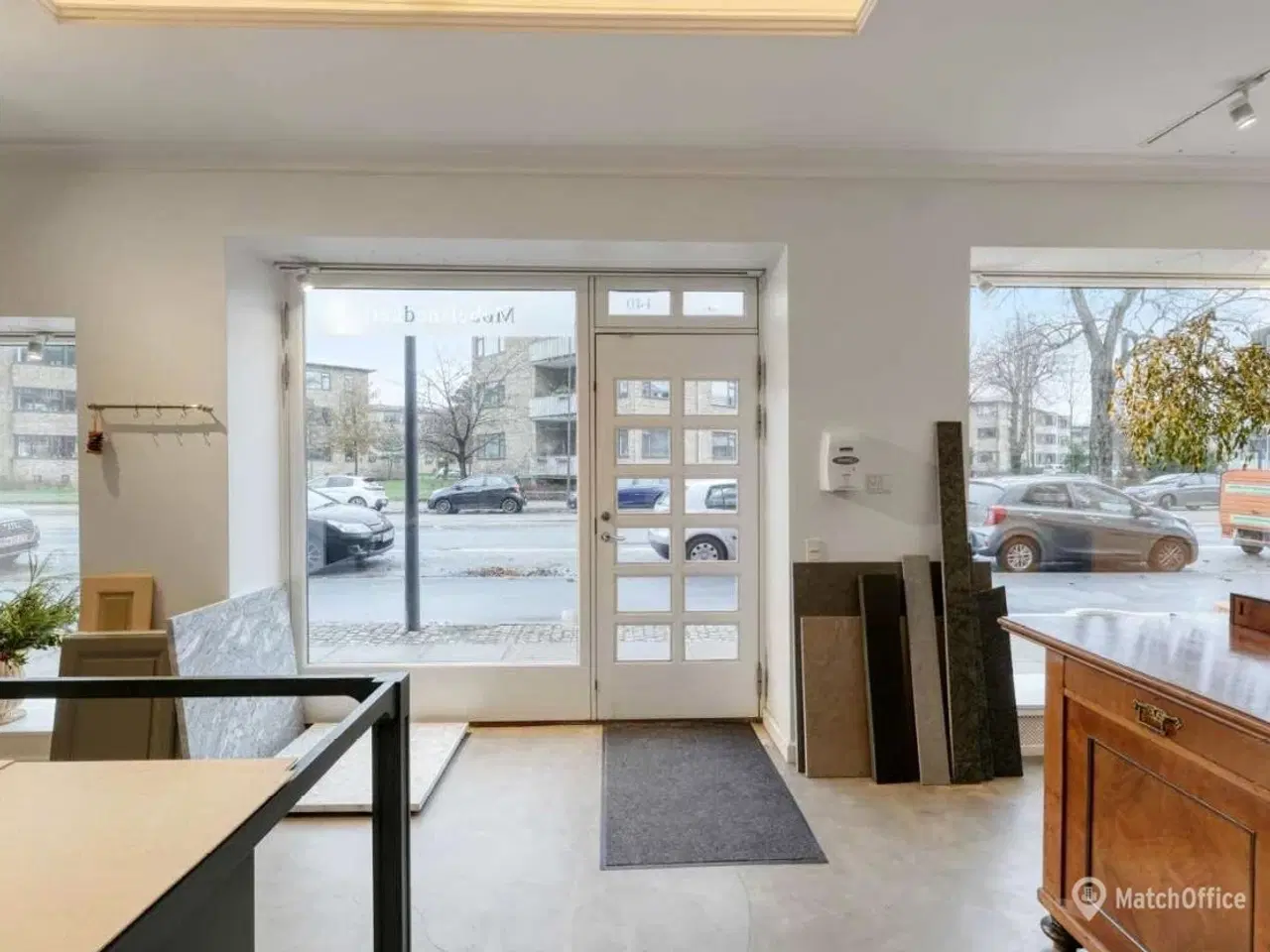 Billede 2 - Erhvervsandel med god beliggenhed på Hellerup Strandvej