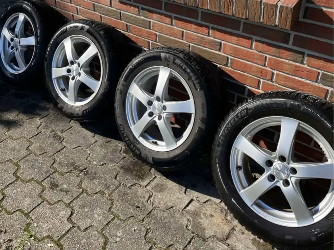 Billede 2 - Vinterdæk med fælge