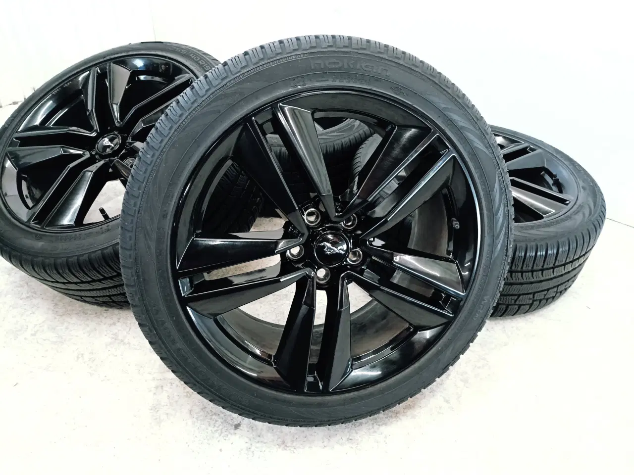 Billede 6 - 5x114,3 19" ET45 nav 70,1ø FORD MUSTANG vintersæt