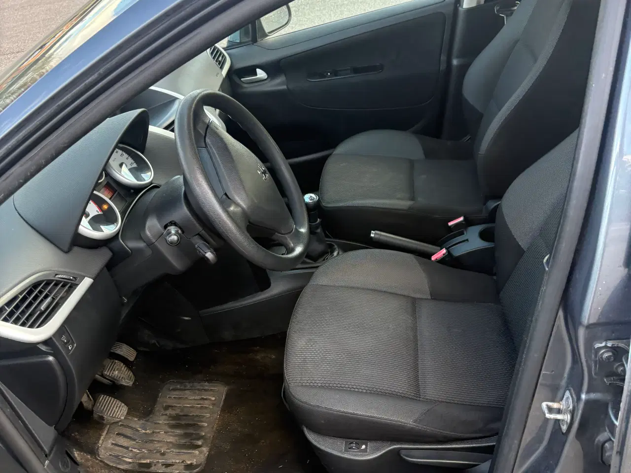 Billede 8 - Peugeot 207 1.6 HDI 99G 90 HK – Årgang 2010