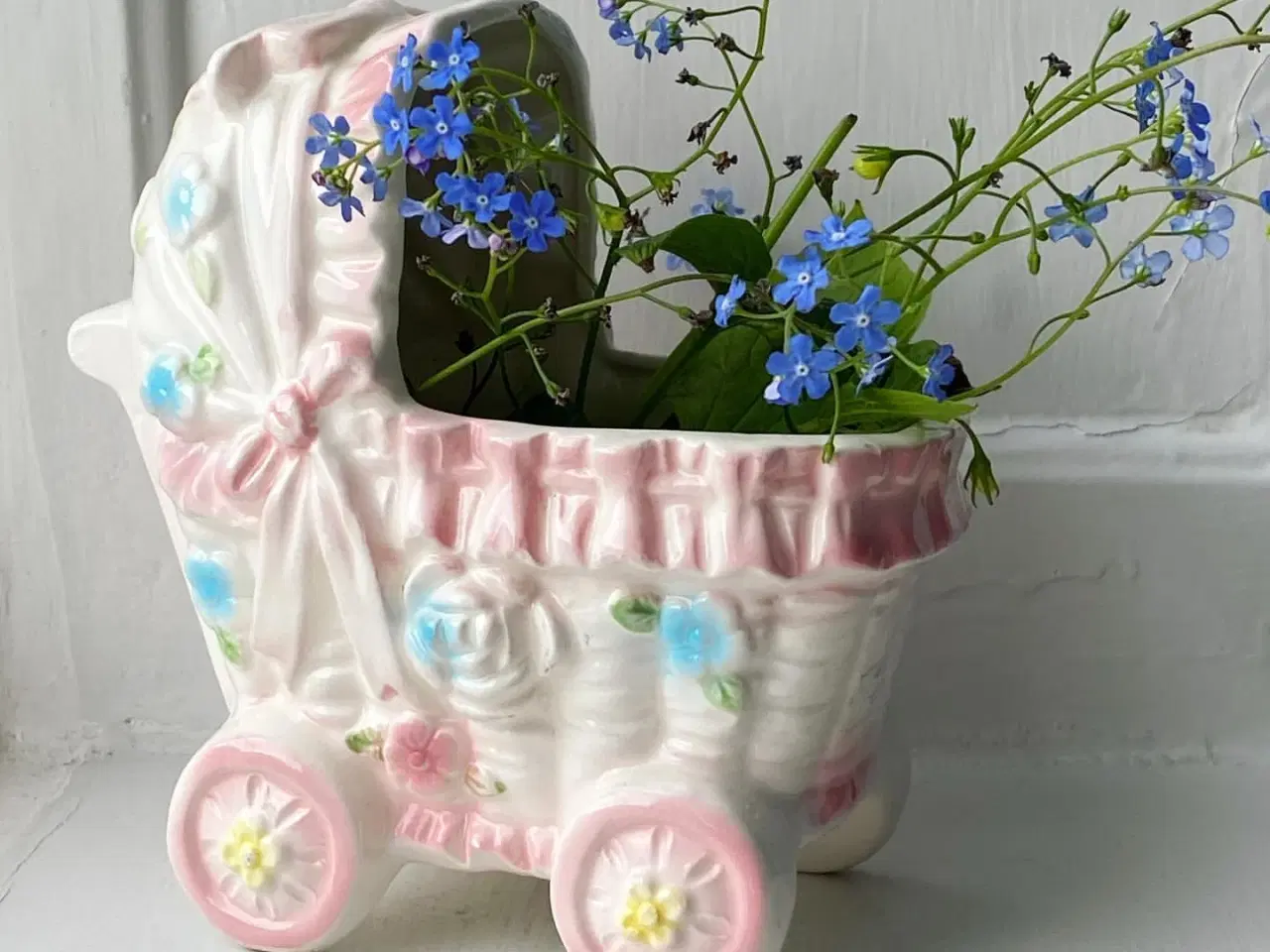 Billede 1 - Japansk fajancebarnevogn