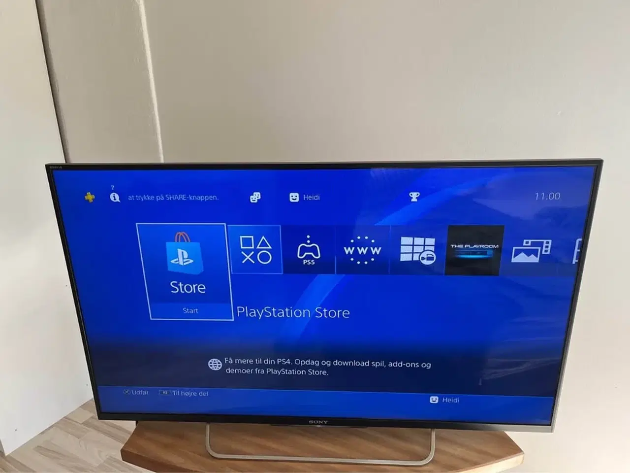 Billede 5 - Playstation 4 Med 2 Controllere & 12 Spil