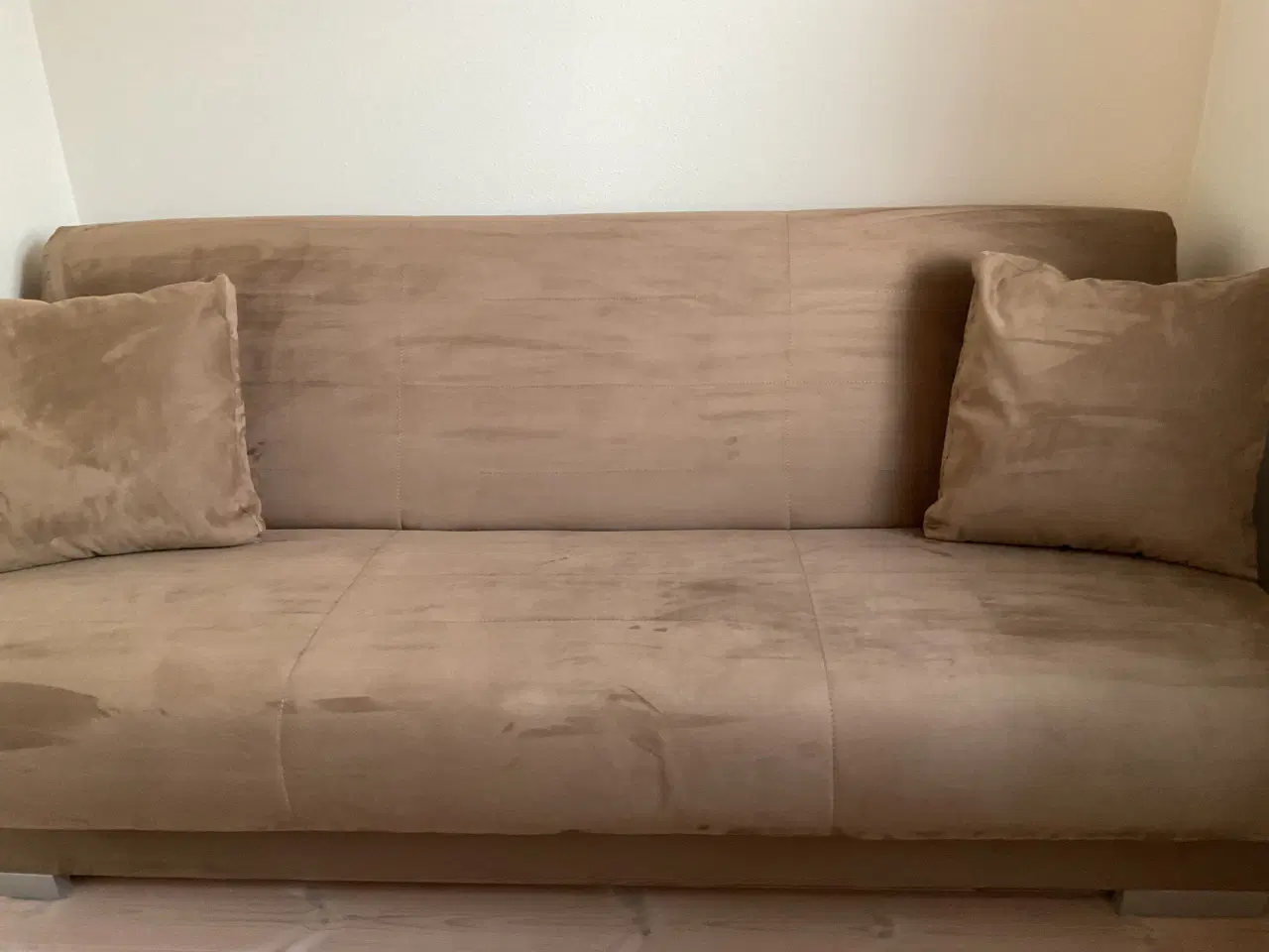 Billede 1 - Sovesofa - Betrukket med alcantara stof.