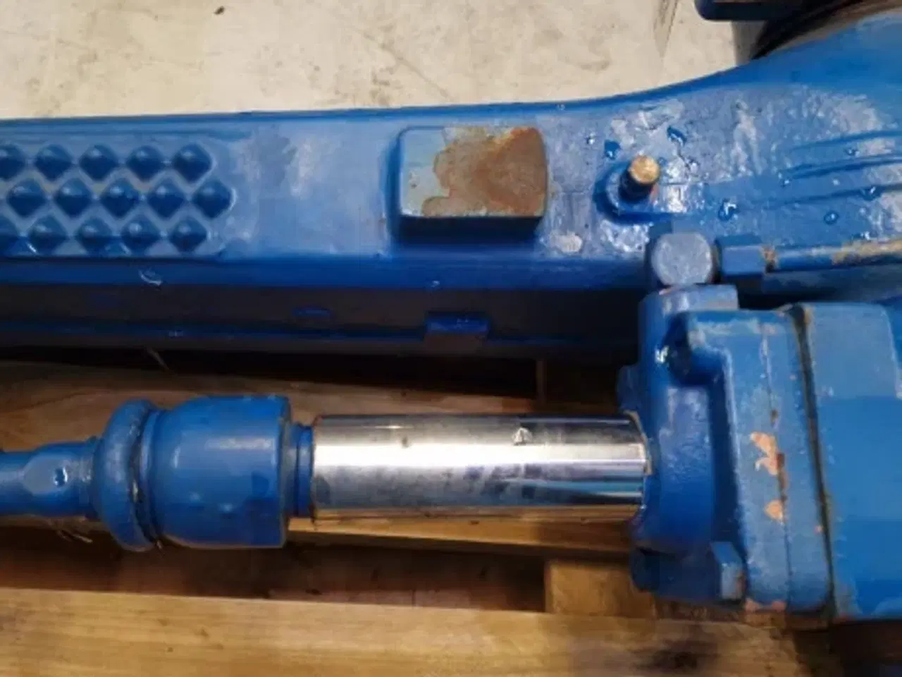 Billede 10 - Ford 6640 Foraksel 