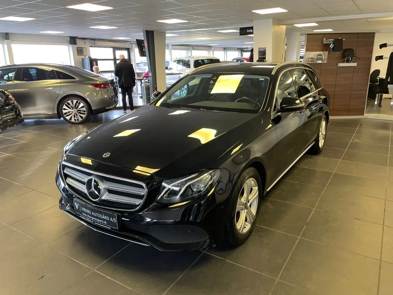 Billede 2 - Mercedes E220 d 2,0 Avantgarde stc. aut.