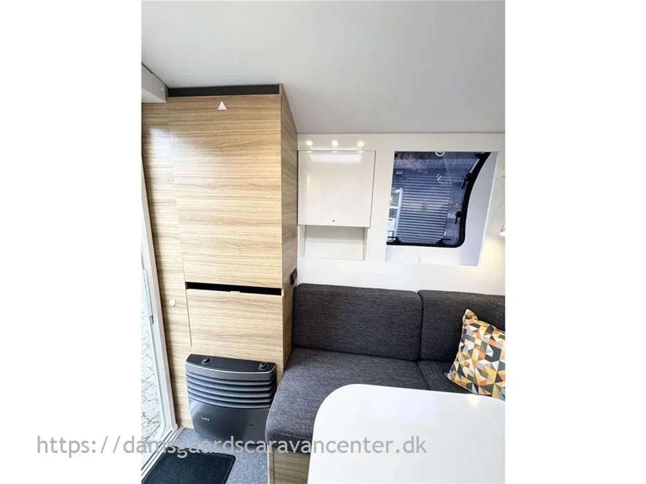 Billede 13 - 2021 - Adria Action 391 PD Dobbeltseng-Gulvtemp.-Mover-Telt