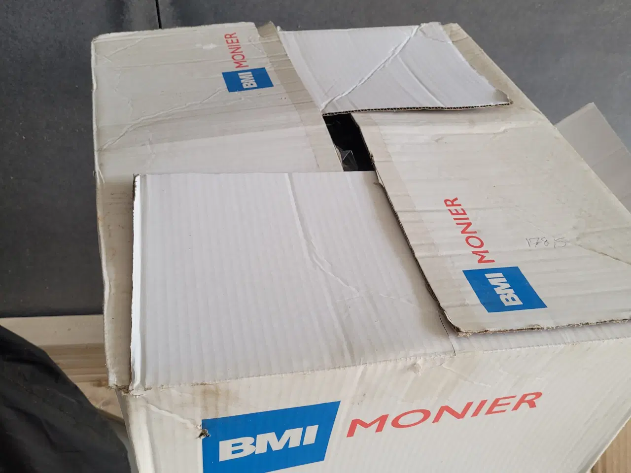 Billede 1 - Bmi Monier taghætte