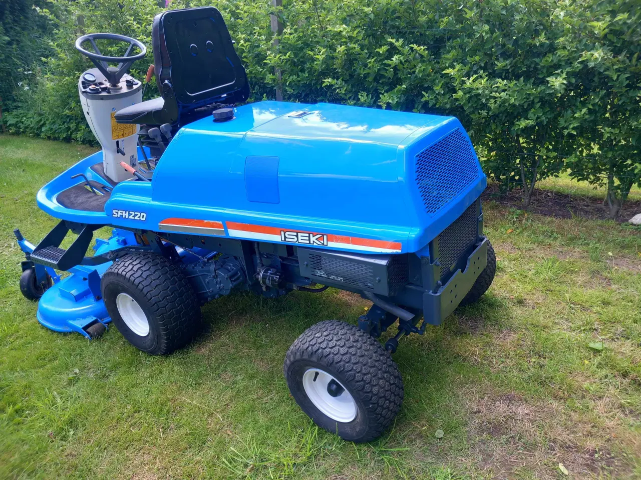 Billede 6 - Iseki SFH 220 2wd sælges