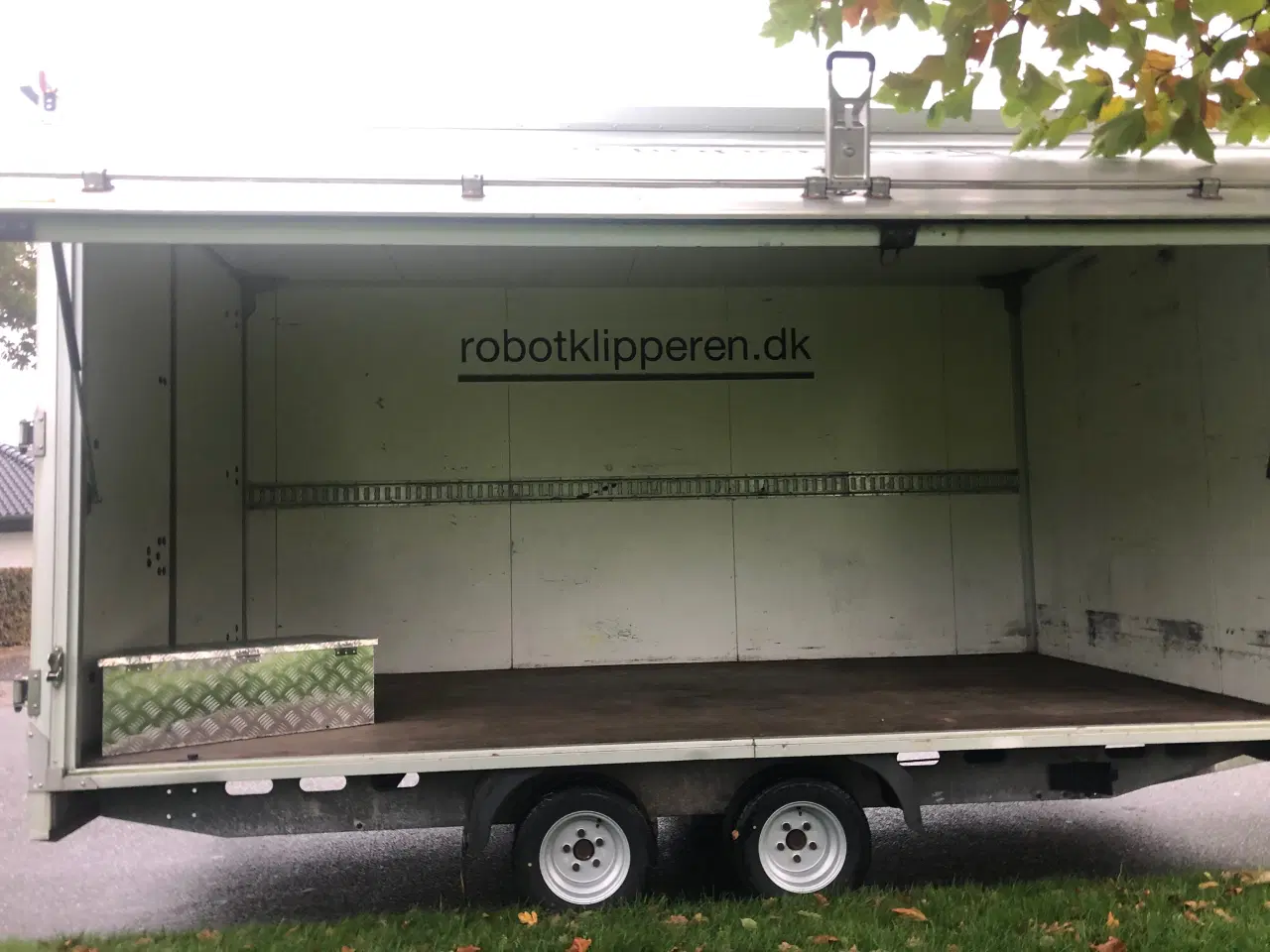 Billede 7 - Cargotrailer med solpaneler, batteri, led lys mm