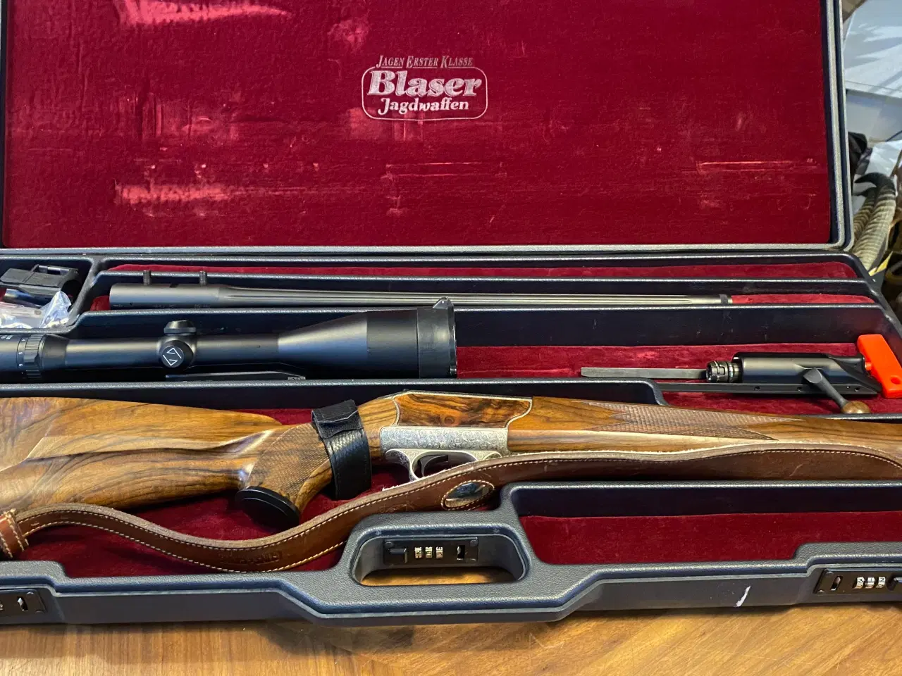 Billede 1 - Blaser R93 Attaché LUX - Links