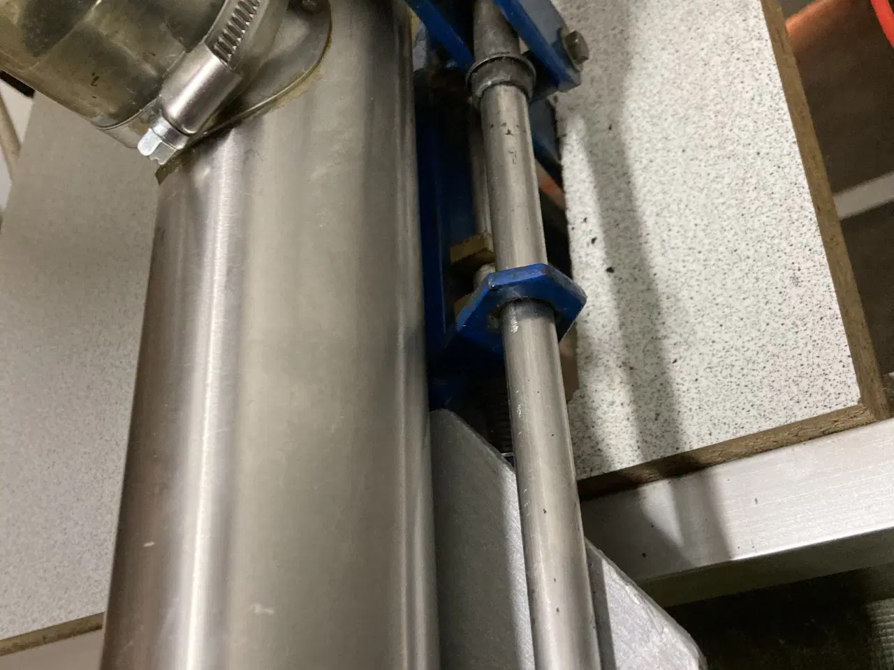 Billede 6 - Tappemaskine på trykluft til honning