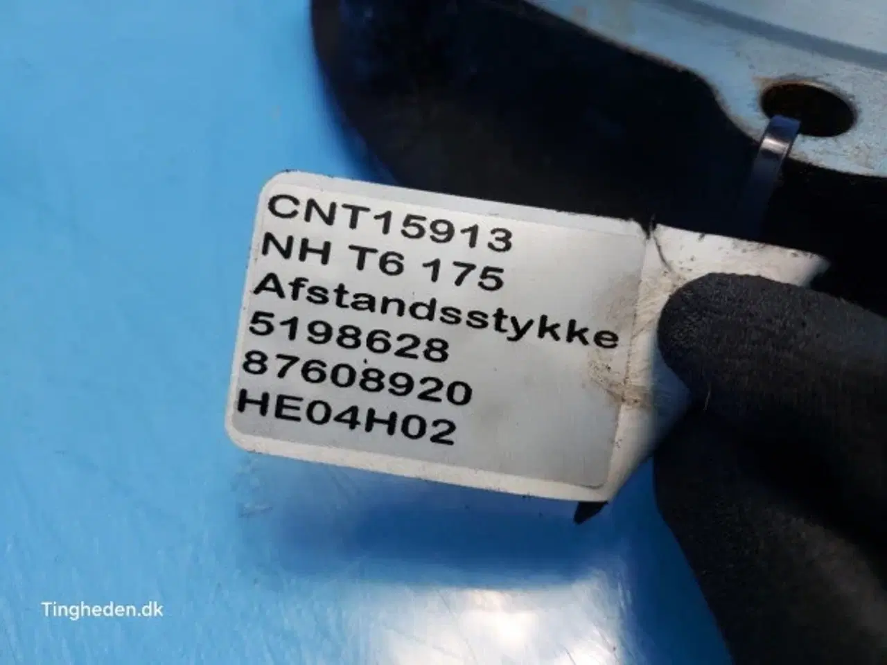 Billede 17 - New Holland T6 Afstandsstykke 5198628