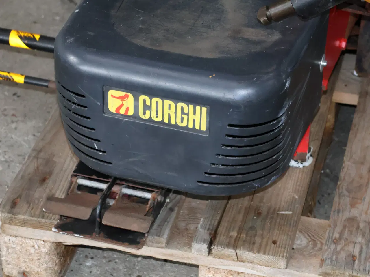 Billede 8 - Corghi dækapparat model Artiglio 50 m/løftefunk.
