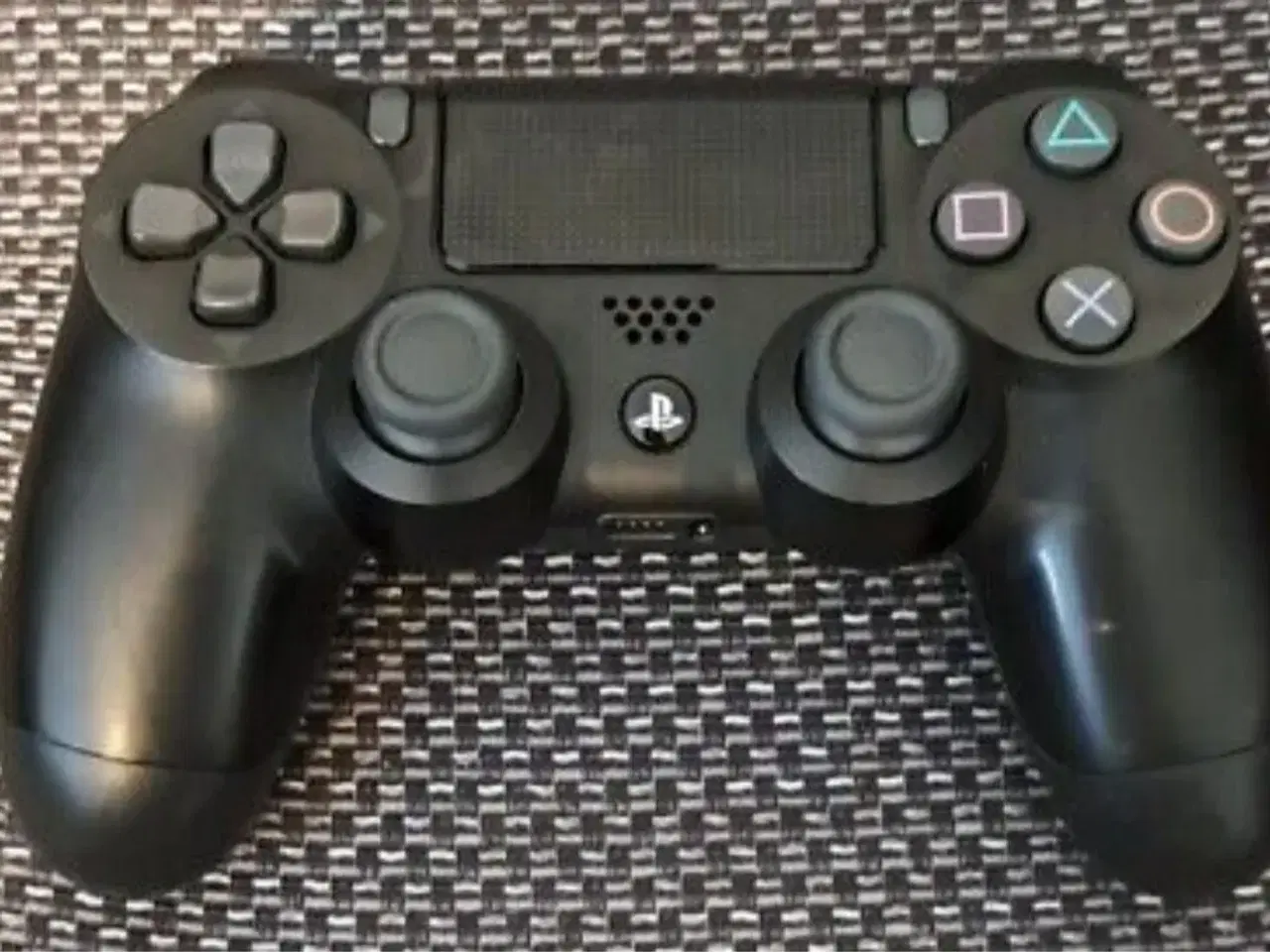 Billede 4 - Playstation 4 1tb med 5 spil og 1 controller 
