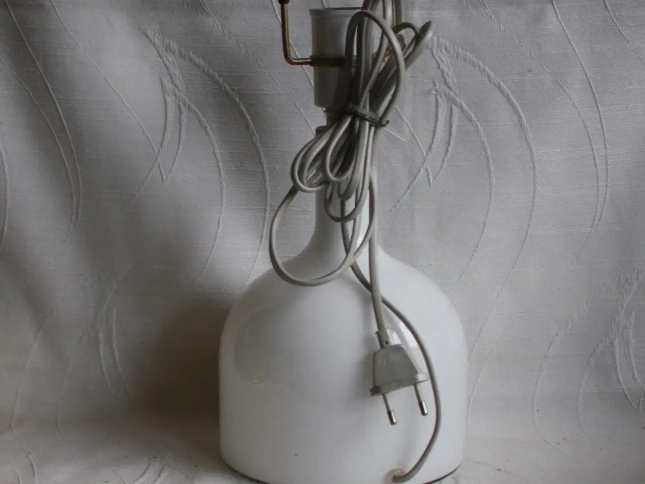 Billede 5 - Bordlampe fra Holmegaard