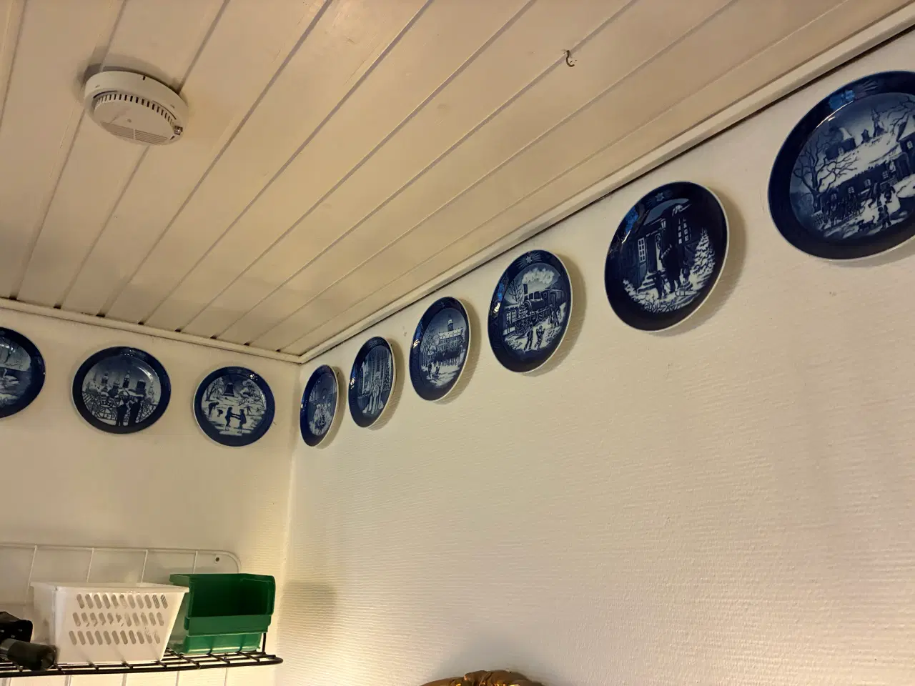 Billede 4 - Royal Copenhagen Juleplatter, 56 stk.