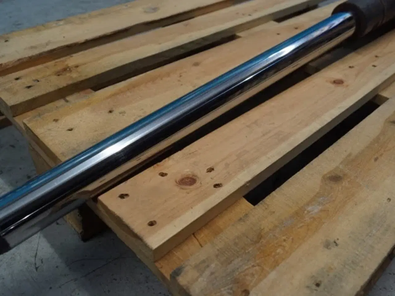 Billede 20 - Claas Lexion 550 Løftecylinder 6687513