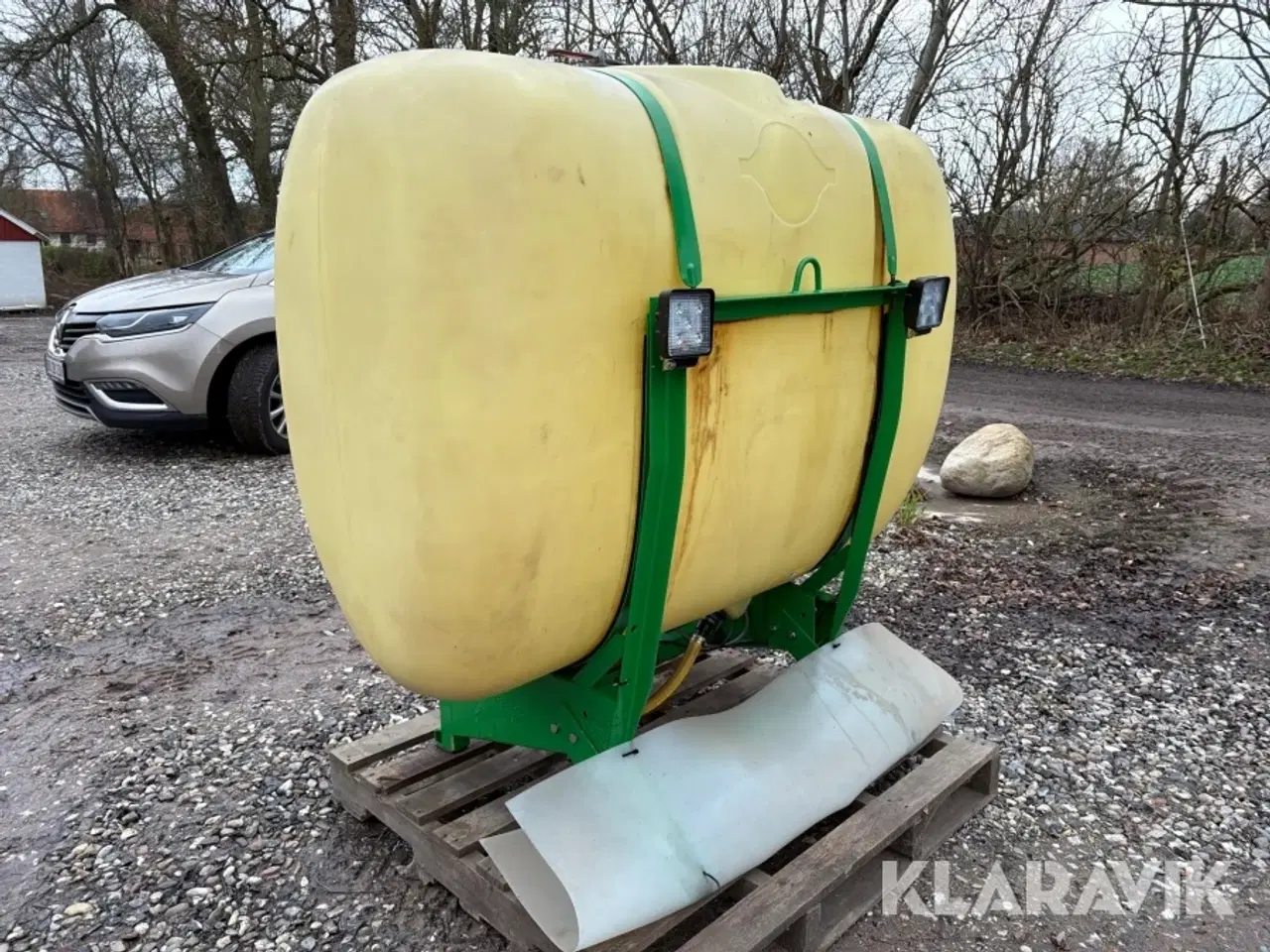 Billede 5 - Front tank med lys og elpumpe 850 liter