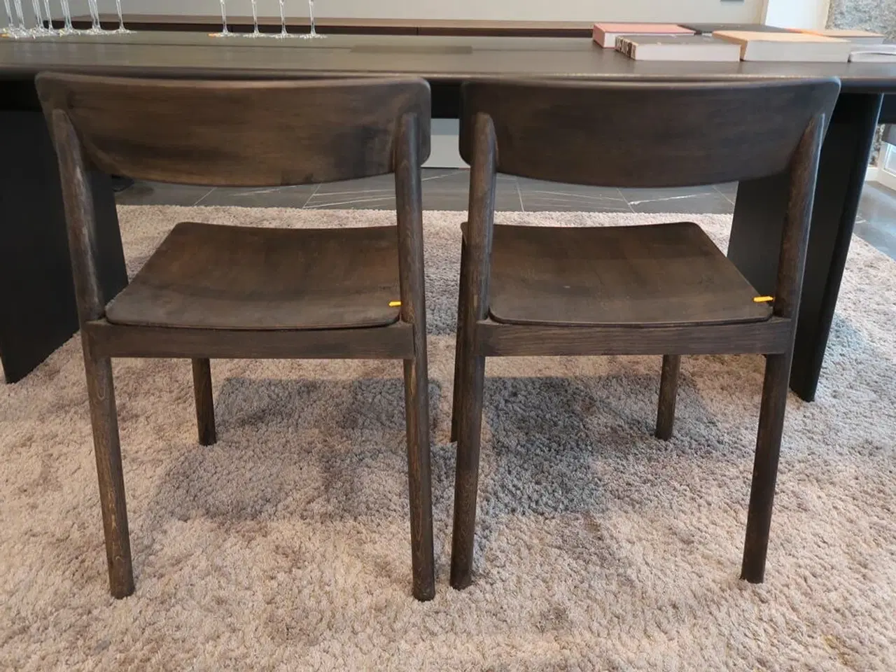 Billede 2 - 2 stk. stole i røget eg