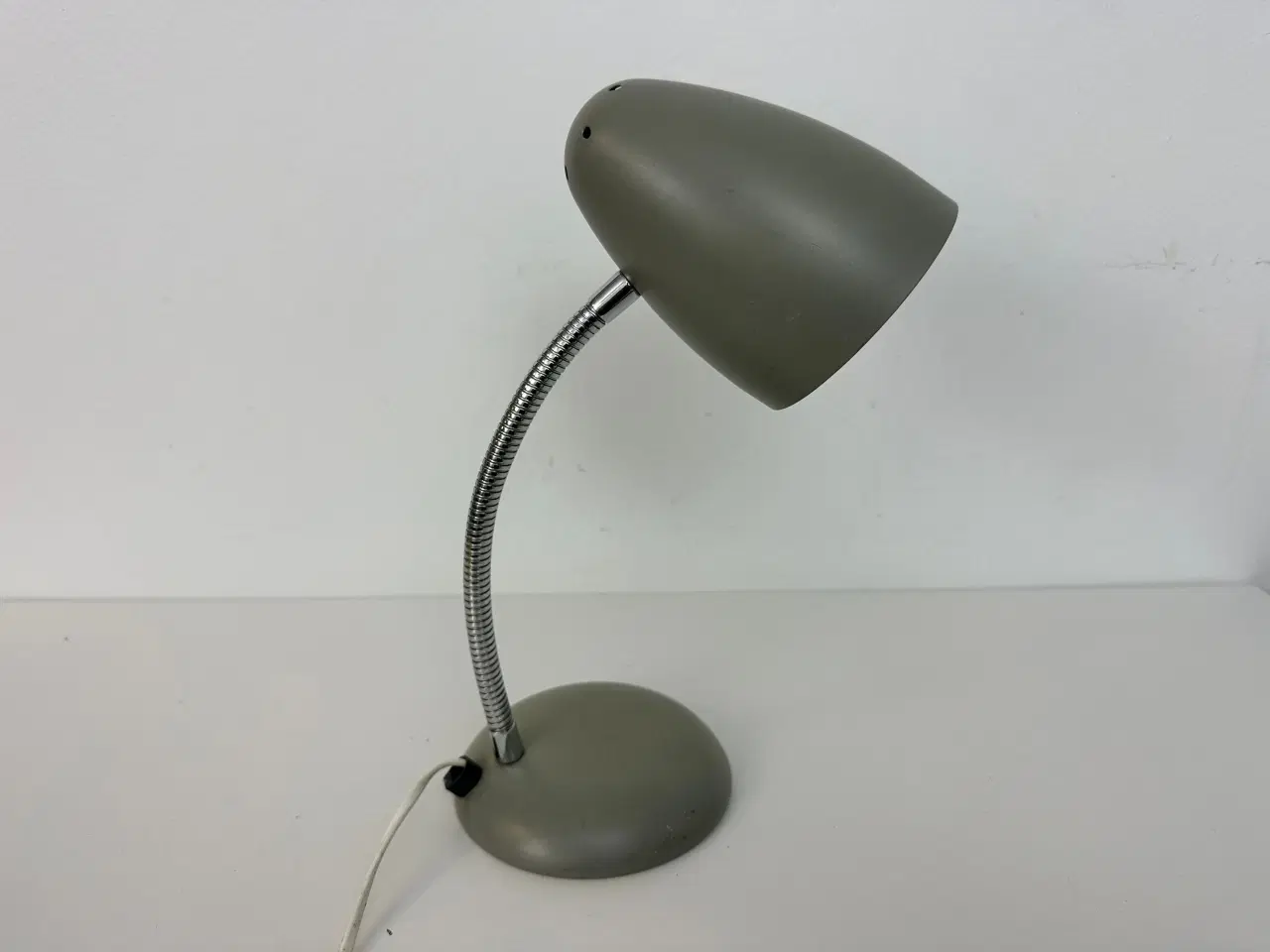 Billede 5 - Retro bordlampe m. flex, grå