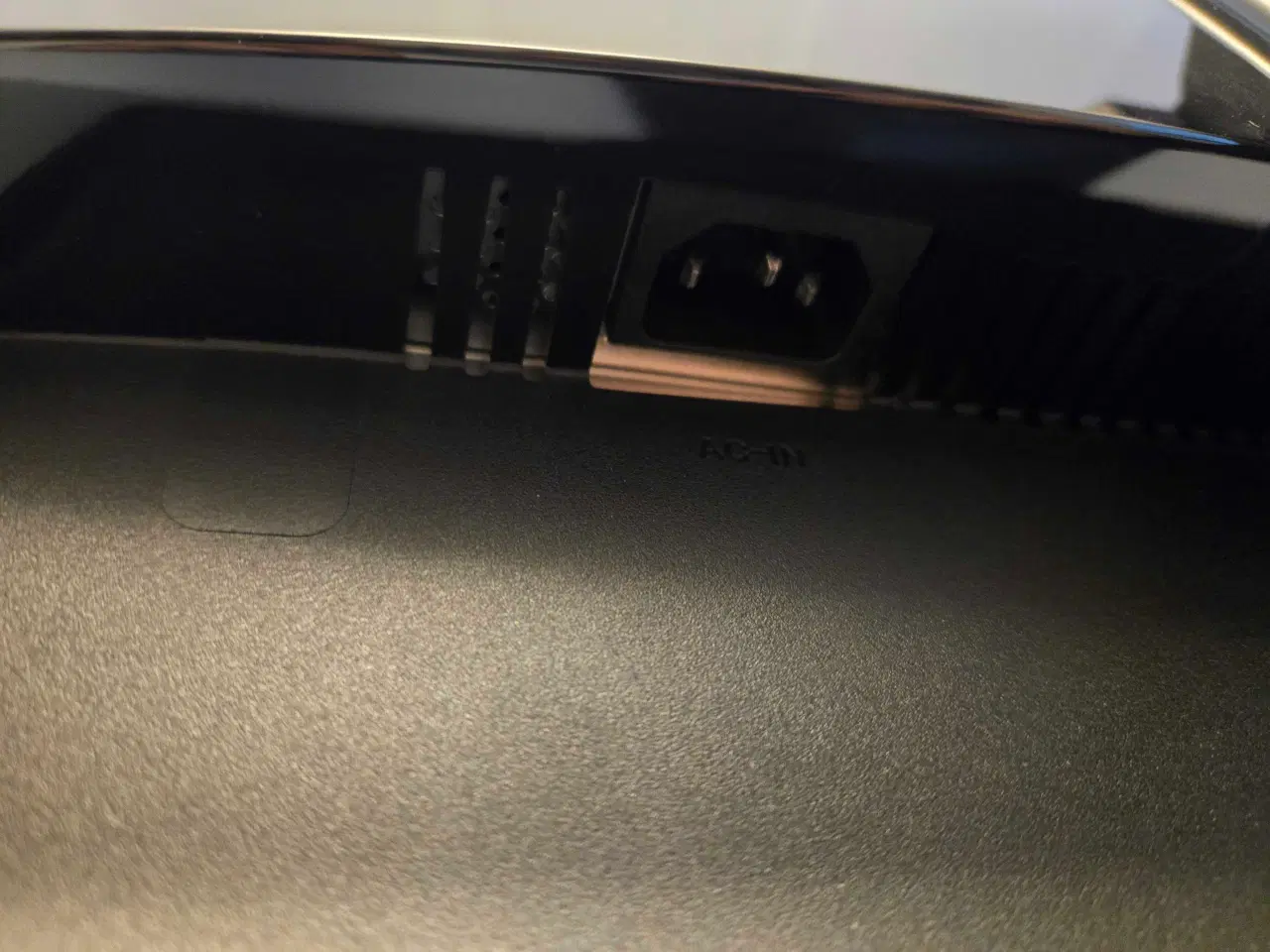 Billede 4 - ASUS VG248QE 24 tommer skærm