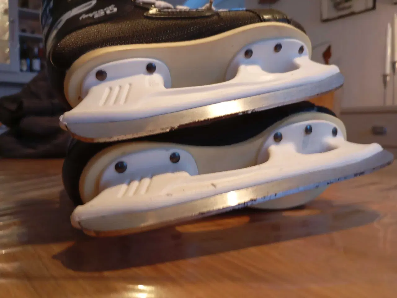 Billede 8 - Børne skøjter. Str. 30 / 12 år