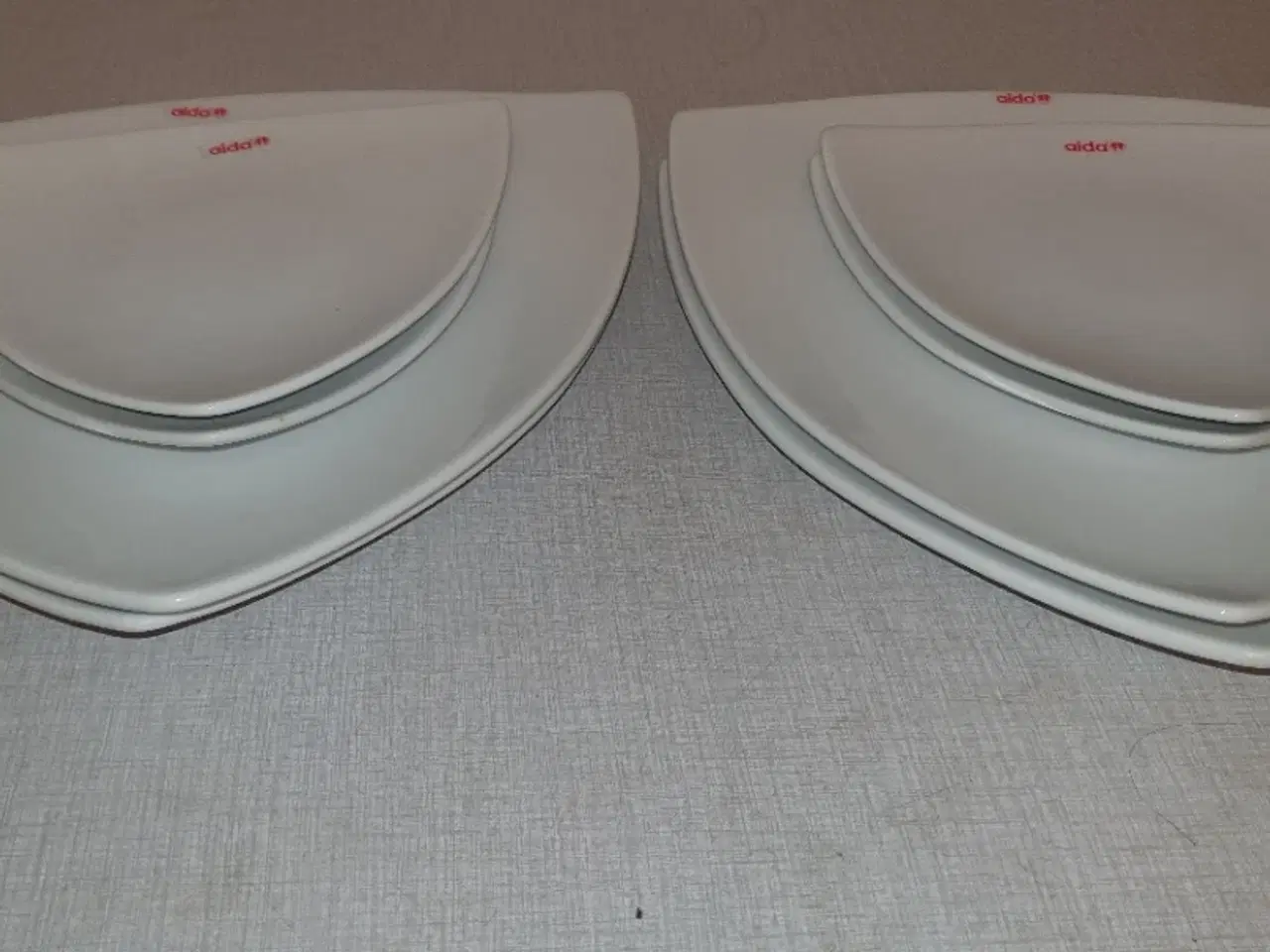 Billede 2 - Tallerkener	