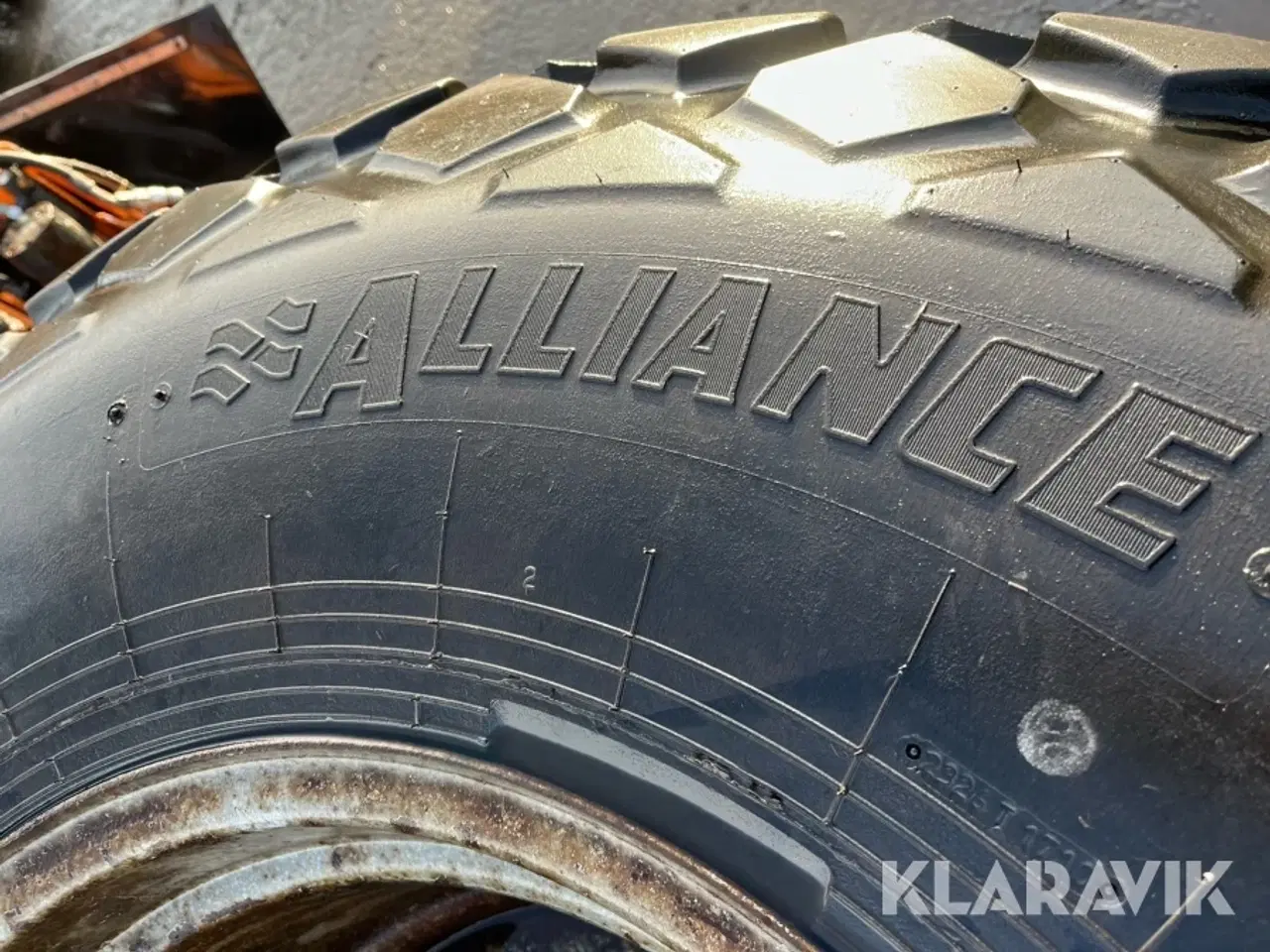Billede 6 - Dæk med fælg ALLIANCE 23.1-26