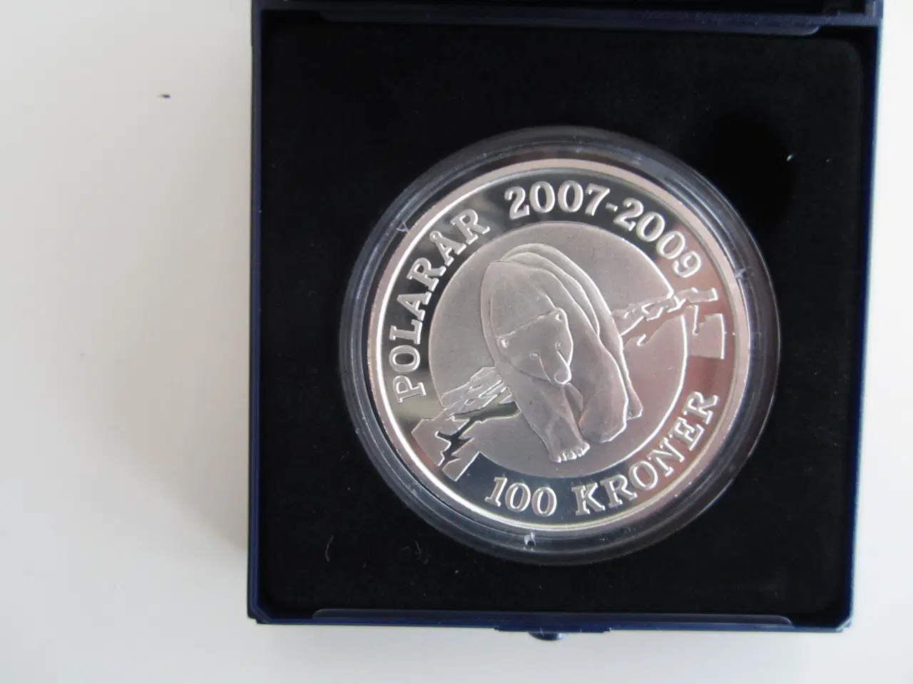 Billede 1 - Polarmønt 100 kr. " Isbjørn " 2007 Sølv.
