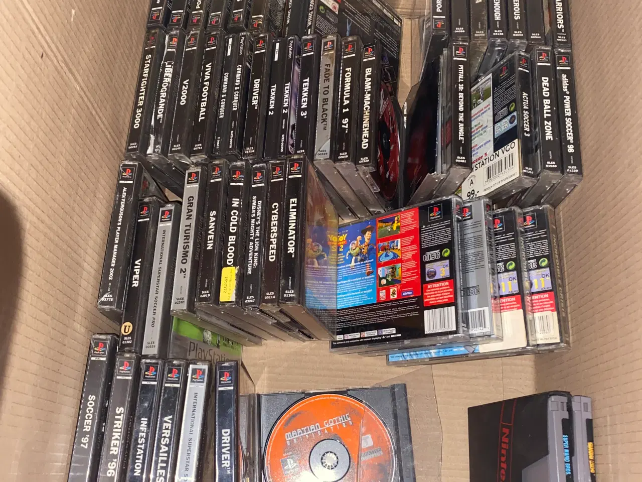 Billede 1 - KØBES: Gamle spillekonsoller og spil