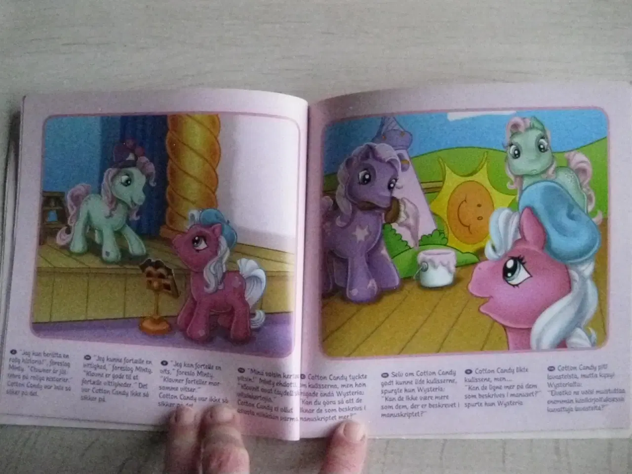 Billede 3 - My Little Pony bog ;-)