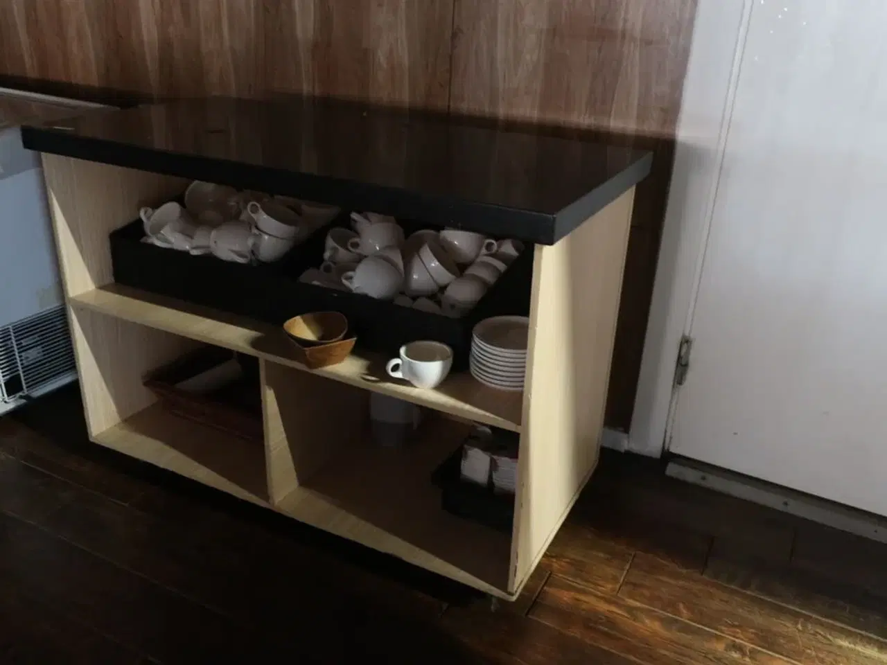 Billede 2 - To buffetborde