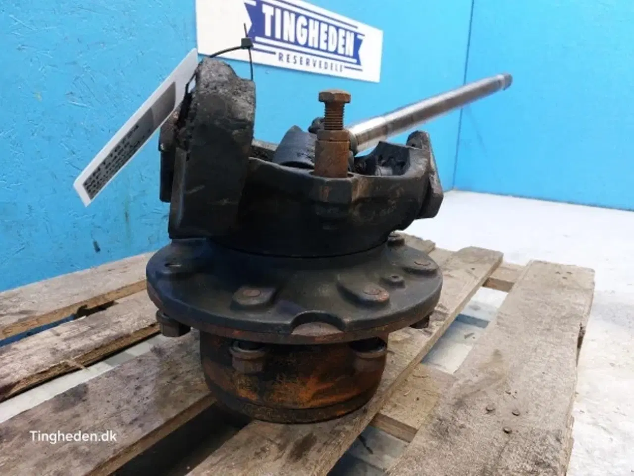 Billede 10 - Massey Ferguson 6465 Hjulnav L. 3903809M11